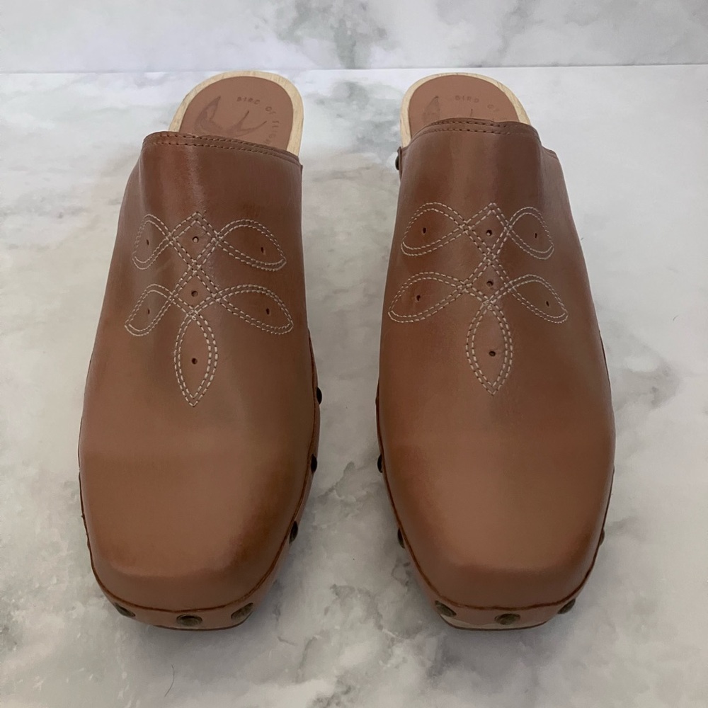 BIRD OF FLIGHT Leather Studded Shy Clog Size 8.5-9 - Picture 5 of 10